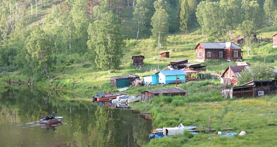 Lake Baikal village 542