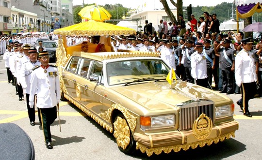 Brunei car - 540