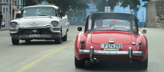 IMG_6030 - Cadillac & MGA, Havana - 540