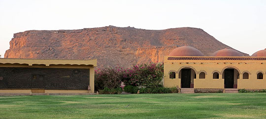 IMG_2017 - Jebel Barkal from Nubian Rest House - 540