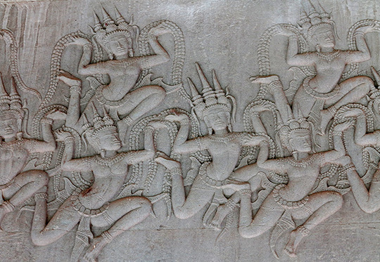 IMG_3083 - dancing apsaras, Churning the Ocean of Milk, bas relief - Angkor Wat - 540