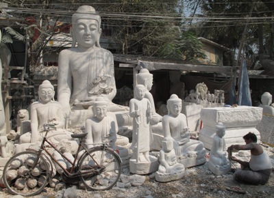 Buiddha sculptors street 