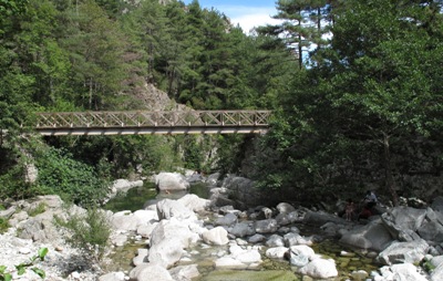 Corte walk bridge